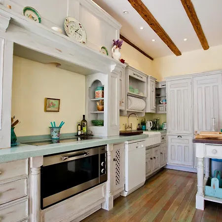 Serena Βίλα Βις