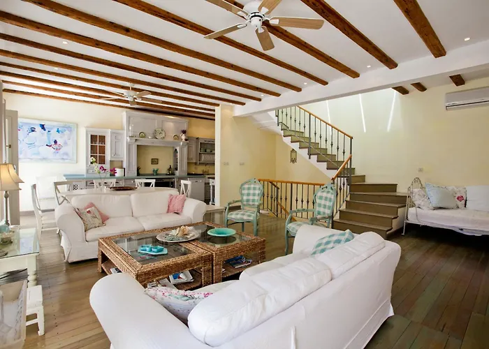 Serena Villa *