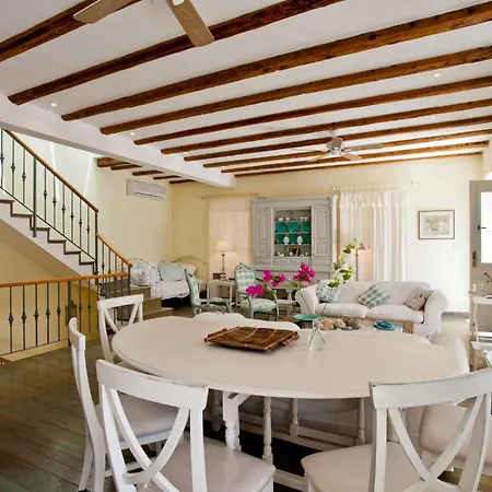Serena Villa
